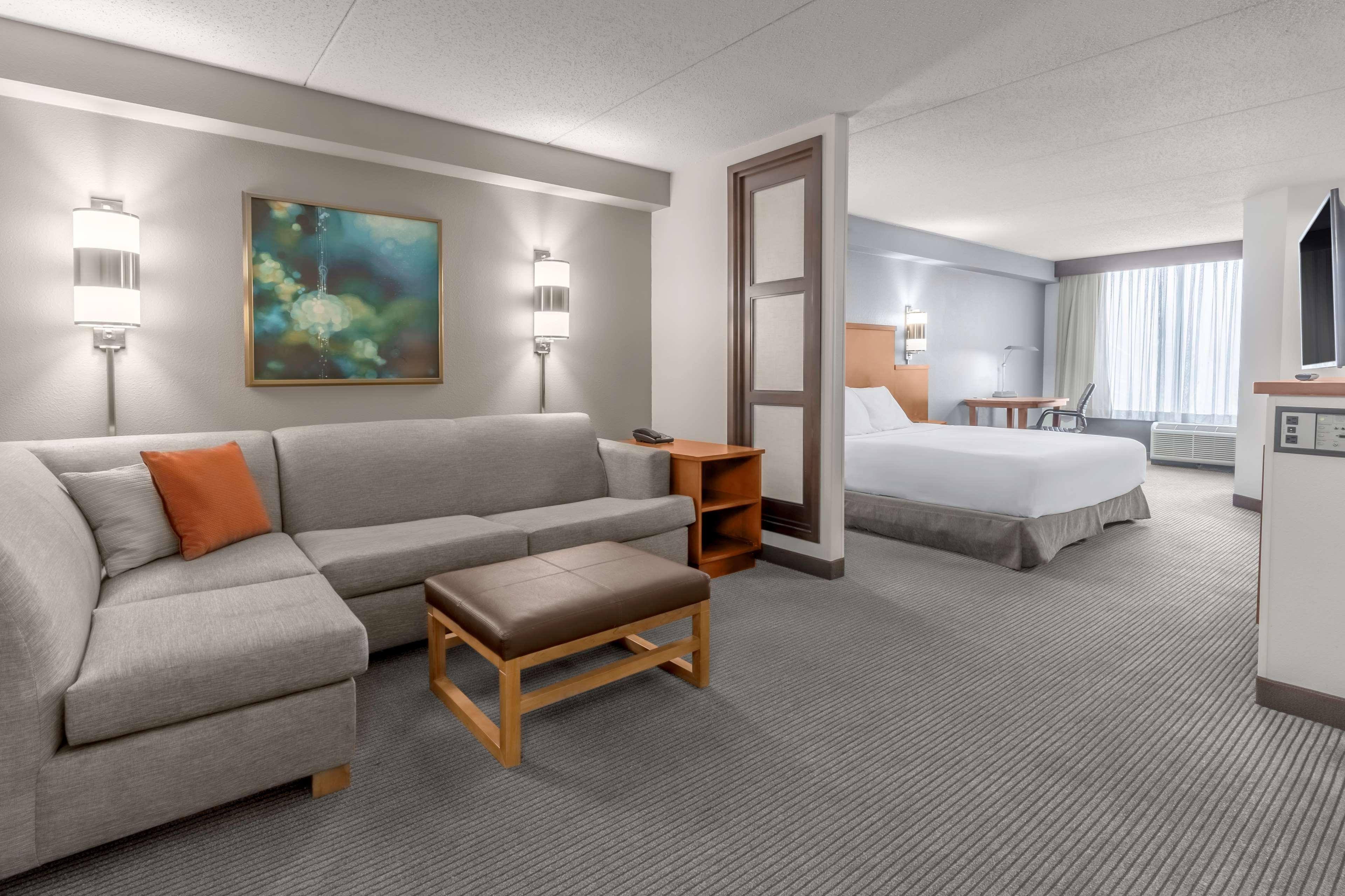 Hyatt Place Charlotte Airport Billy Graham Parkway Экстерьер фото