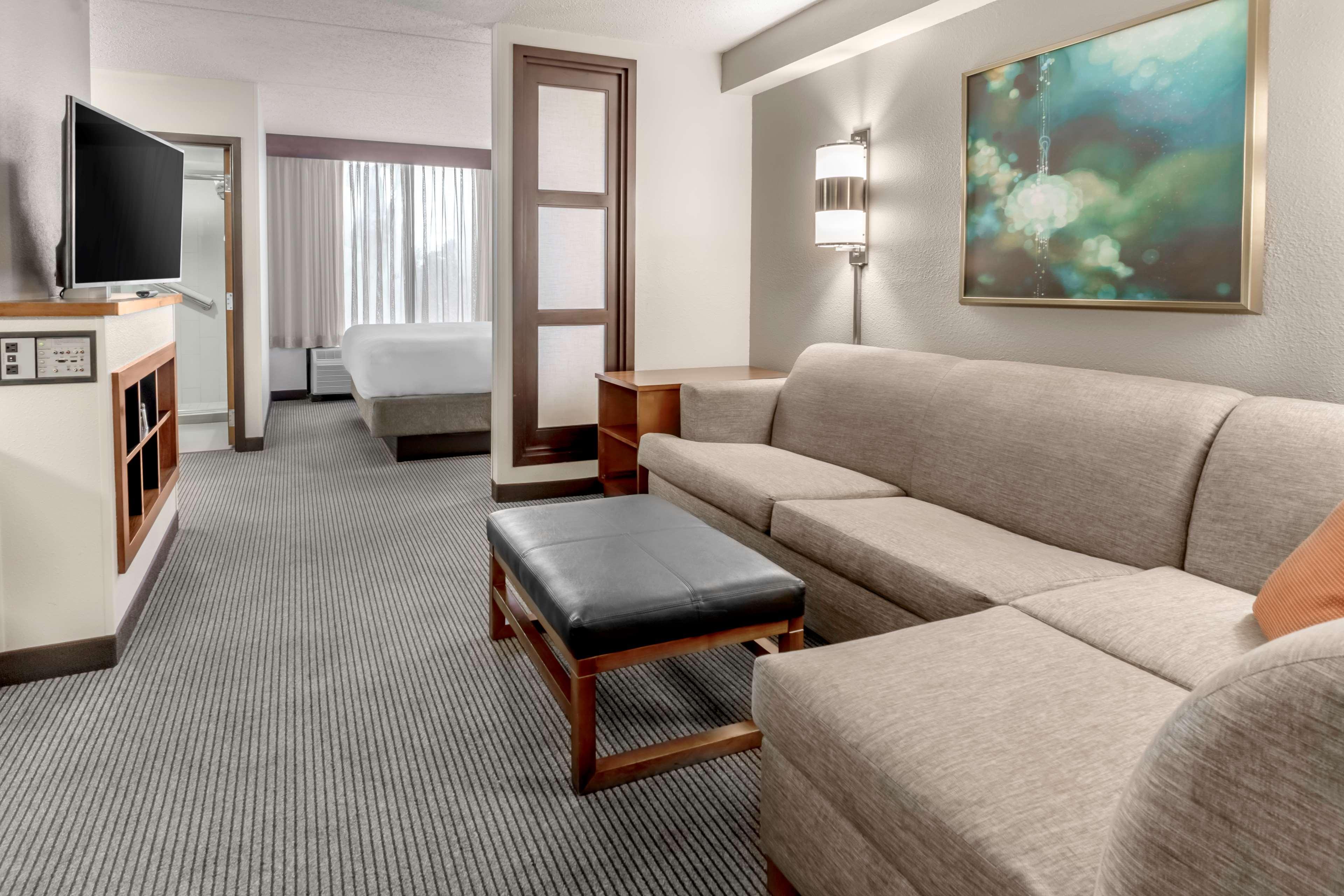 Hyatt Place Charlotte Airport Billy Graham Parkway Экстерьер фото