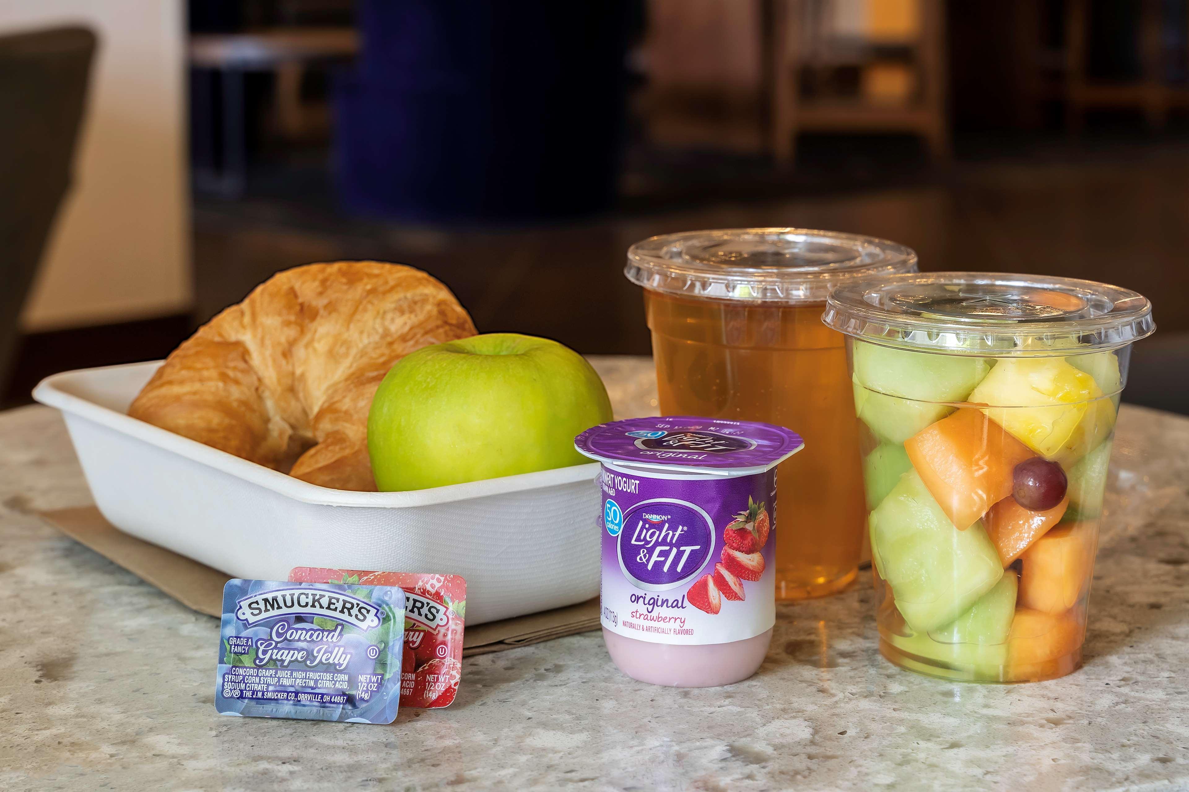Hyatt Place Charlotte Airport Billy Graham Parkway Экстерьер фото
