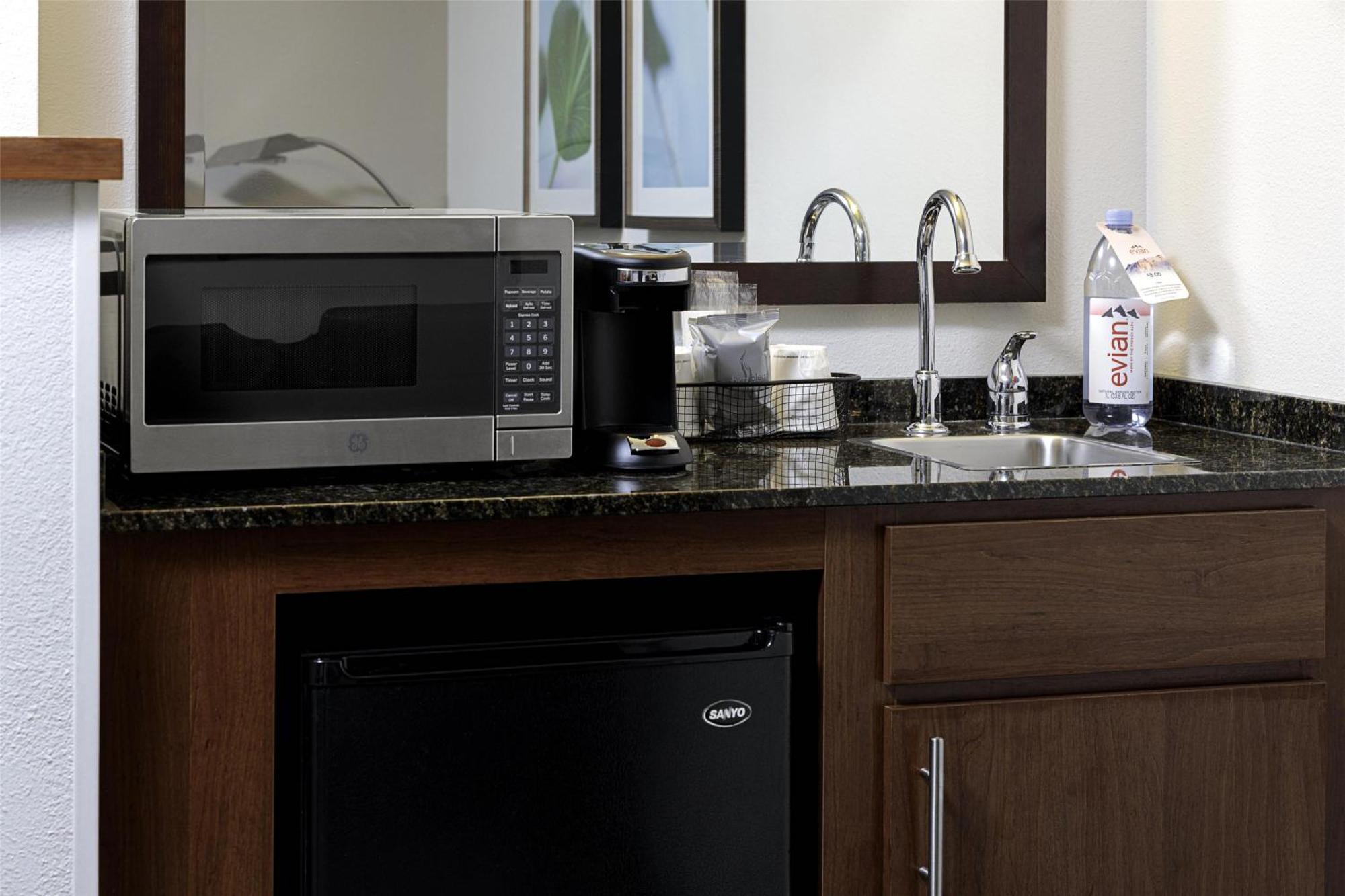 Hyatt Place Charlotte Airport Billy Graham Parkway Экстерьер фото