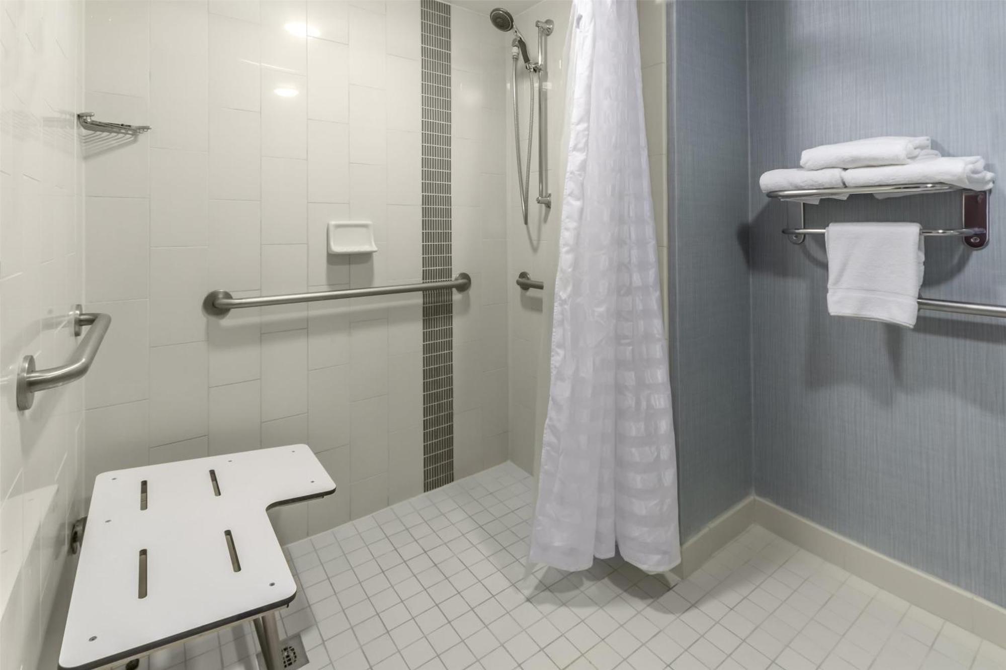 Hyatt Place Charlotte Airport Billy Graham Parkway Экстерьер фото