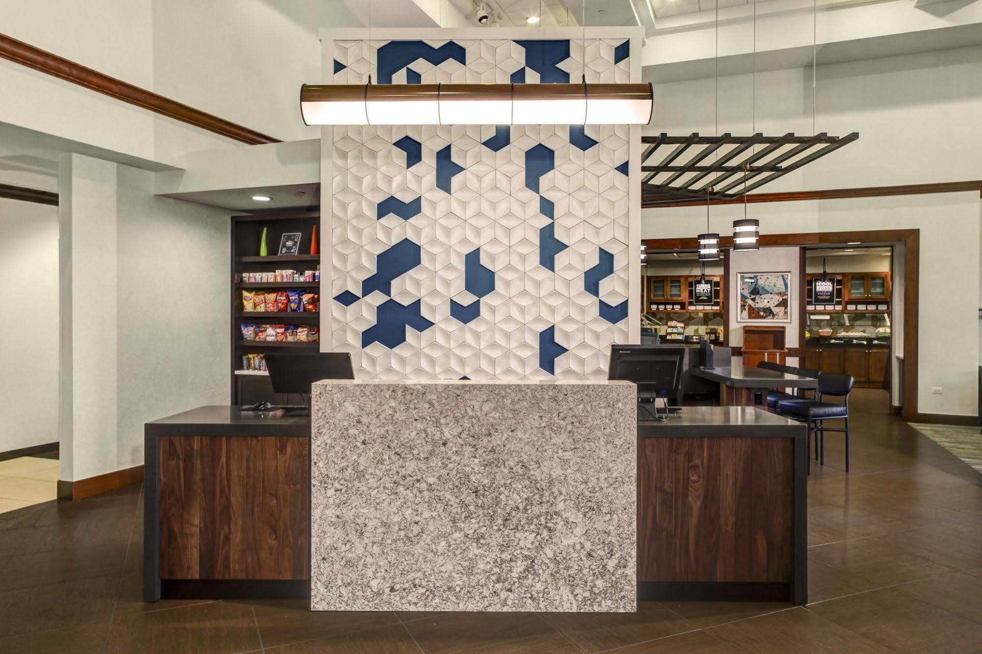 Hyatt Place Charlotte Airport Billy Graham Parkway Экстерьер фото